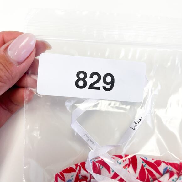 Lulus Size XS Tie Front Romper Shorts Flutter Red Leaves Print - Picture 10 of 11